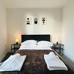 Spacious 1 Bedroom Apartment In Central Birmingham