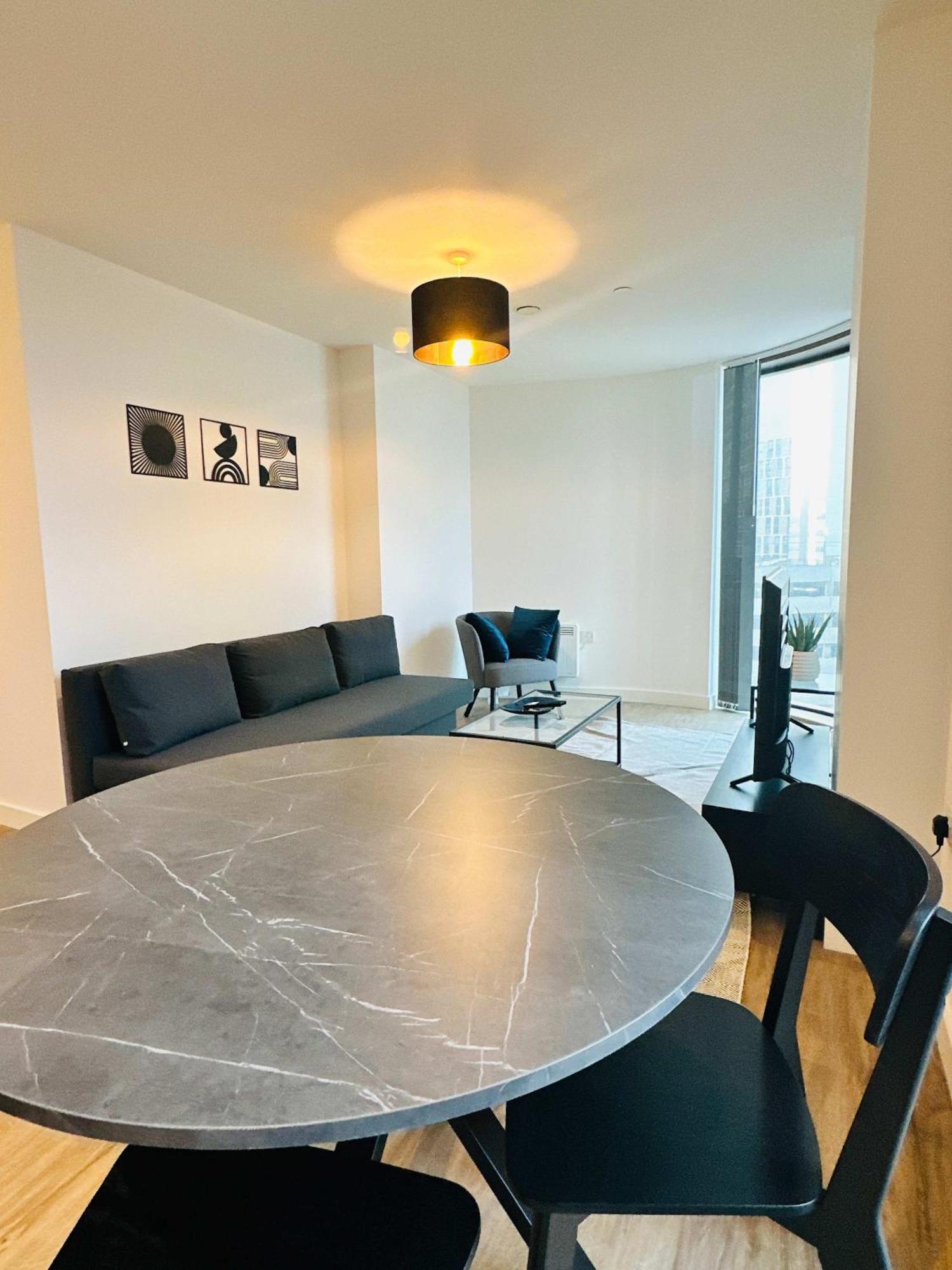 Spacious 1 Bedroom In Birmingham